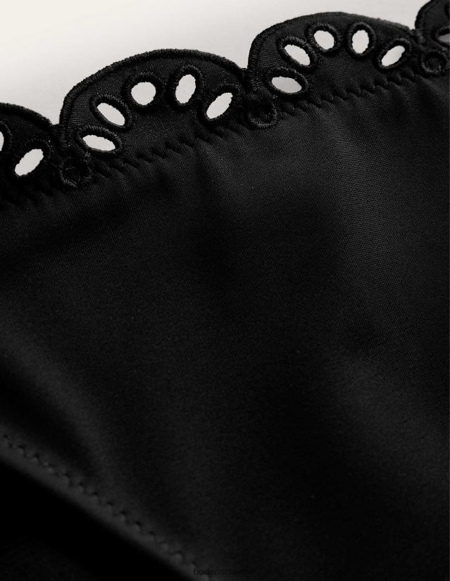 Boden Frauen Bikinihose mit Stickerei VH86PT262 Kleidung Schwarz