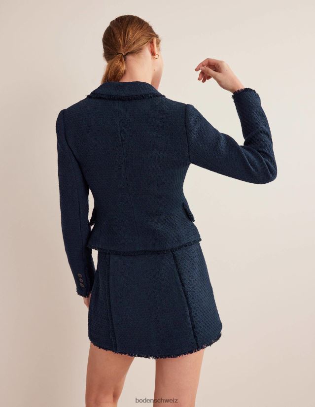 Boden Frauen Der verkürzte Baumwollblazer „York“. VH86PT1302 Kleidung Marine