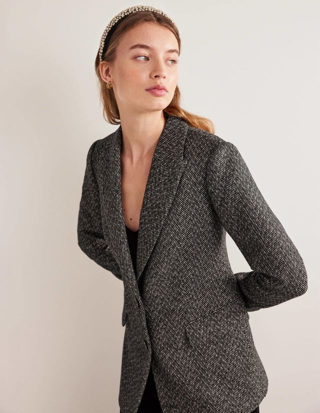 Boden Frauen Langer, entspannter Blazer VH86PT1222 Kleidung Fischgrätenmuster