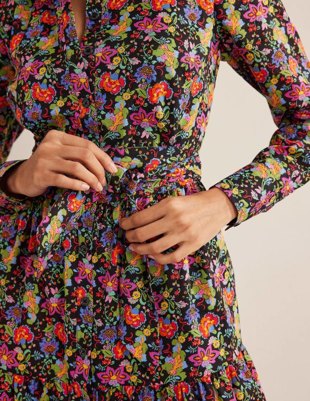 Boden Frauen Gestuftes Mini-Hemdkleid aus Baumwolle VH86PT1172 Kleidung Schwarz- und Nelkengarten