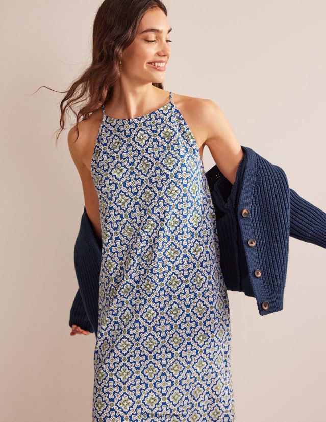 Boden Frauen Jersey-Midikleid mit Racer-Ausschnitt VH86PT938 Kleidung Blaureiher- und Pflanzenfliese