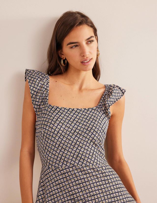 Boden Frauen Midikleid aus Jersey mit Rüschendetail VH86PT1021 Kleidung schwarze und blühende Knospe