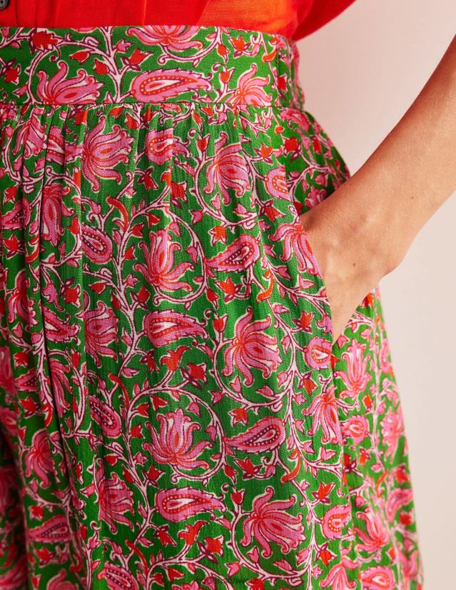 Boden Frauen Crinkle-Shorts zum Anziehen VH86PT609 Kleidung Limette und botanische Rebe