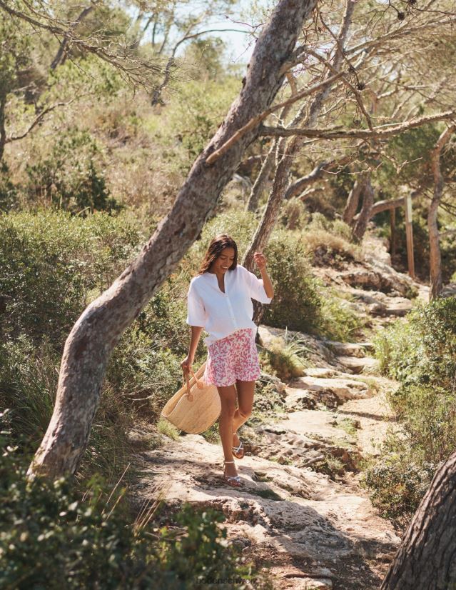 Boden Frauen gestrickte Shorts VH86PT1129 Kleidung Pflaumenblüte und abstraktes Blattwerk