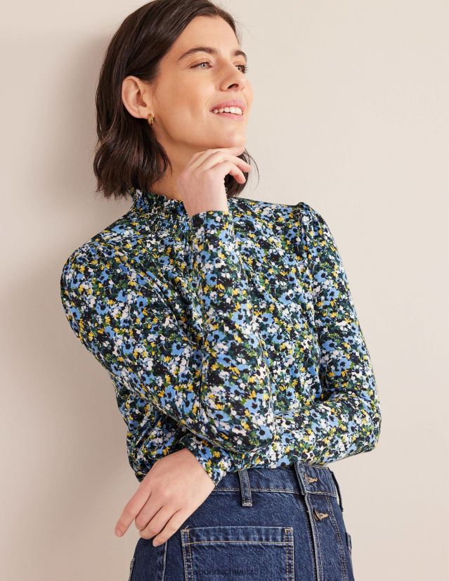 Boden Frauen Bedrucktes Oberteil mit gesmoktem Ausschnitt VH86PT2523 Kleidung Marineblau und Blumenmuster