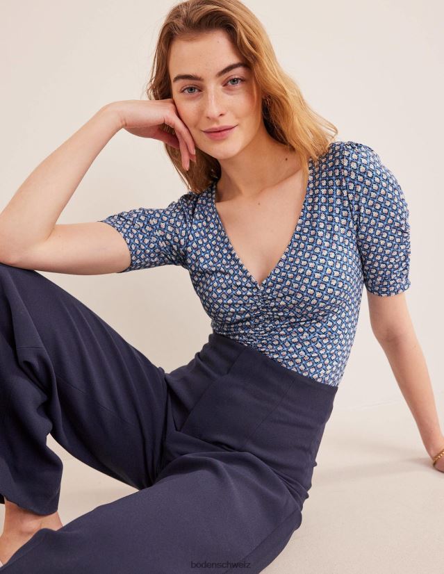 Boden Frauen Gerafftes, bedrucktes Oberteil vorne VH86PT1600 Kleidung Porzellanblau und Blütenknospe