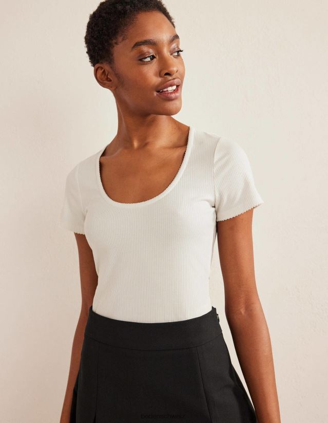 Boden Frauen Geripptes Oberteil mit U-Ausschnitt VH86PT1367 Kleidung Elfenbein