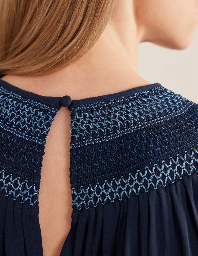 Boden Frauen Gesmoktes Oberteil mit Rundhalsausschnitt VH86PT1706 Kleidung Marine