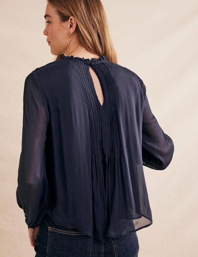 Boden Frauen Oberteil mit Georgette-Besatz VH86PT2184 Kleidung Marine