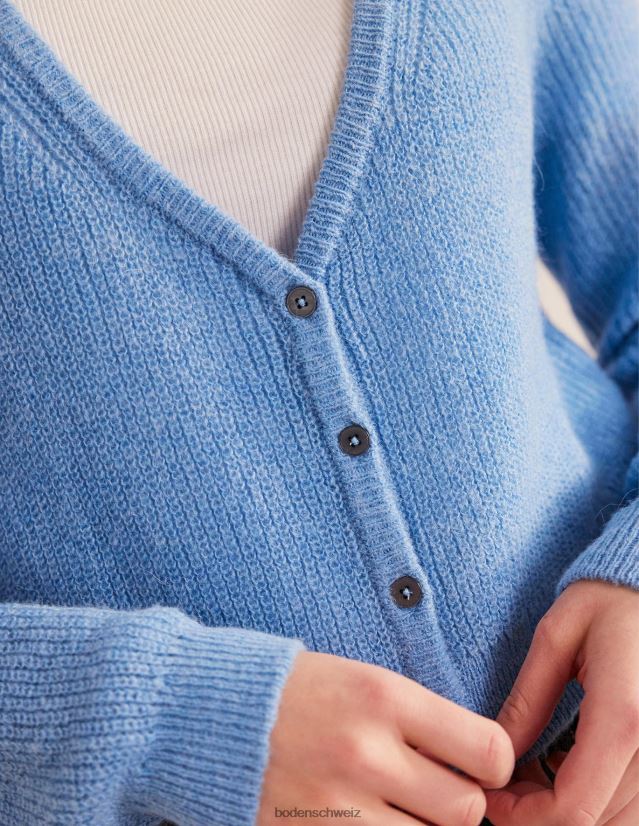 Boden Frauen Flauschiger, verkürzter Cardigan VH86PT2099 Kleidung Leinsamen