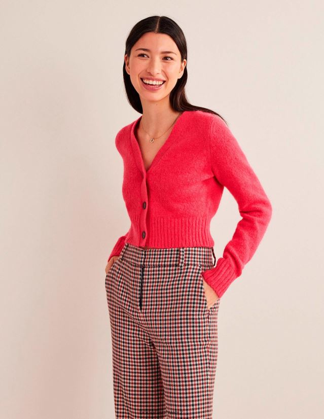 Boden Frauen Flauschiger, verkürzter Cardigan mit V-Ausschnitt VH86PT1756 Kleidung virtuelles Rosa