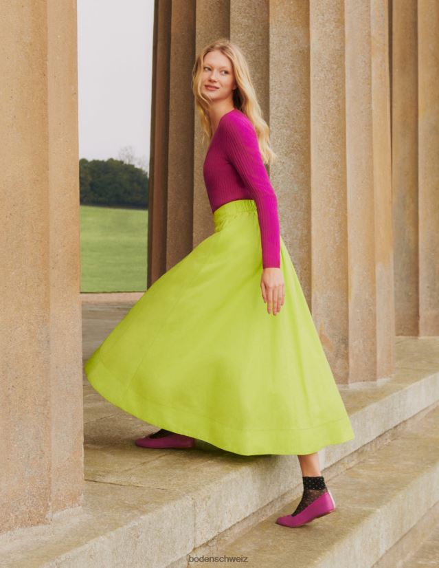 Boden Frauen Kurzer Rippstrick-Cardigan aus Merinowolle VH86PT2133 Kleidung rosaviolett