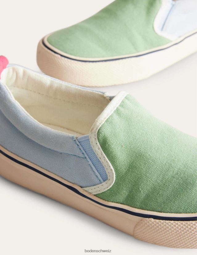 Boden Jungen Slip-ons aus Segeltuch VH86PT917 Schuhwerk multi