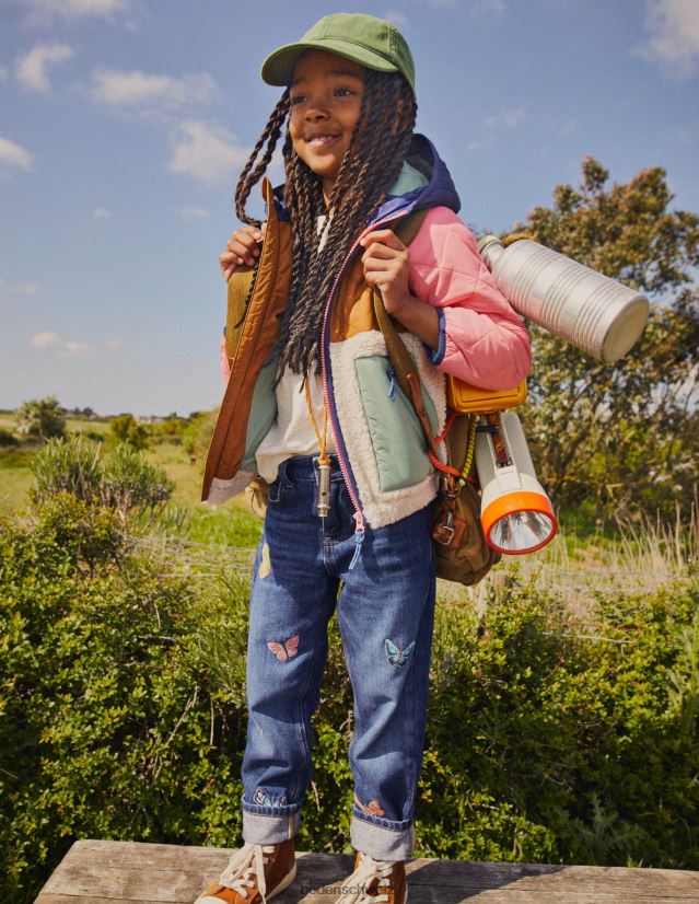 Boden Mädchen Lässige Jeans mit geradem Bein VH86PT799 Kleidung Mid-Vintage-Schmetterling